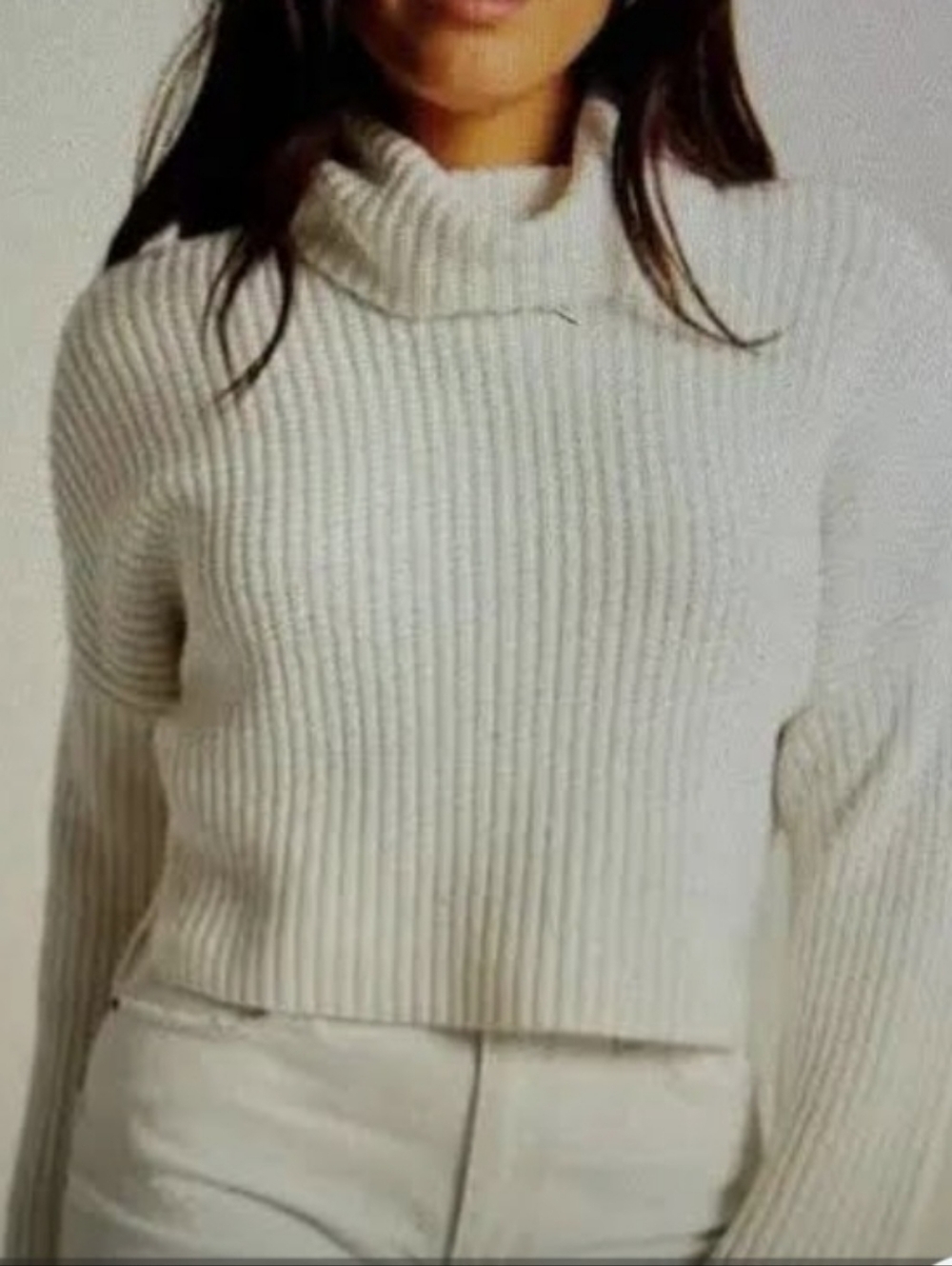 Abercrombie & Fitch Cream Ribbed Turtleneck Sweater – Size L